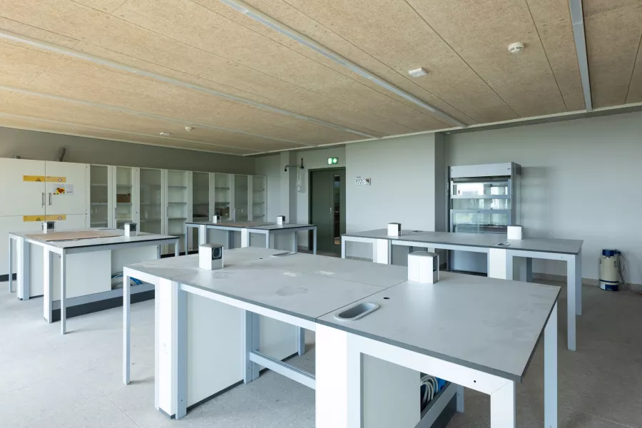 Nouvelle Ecole Moser Nyon – salle labo